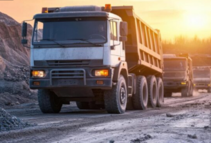 Gravel Trucks